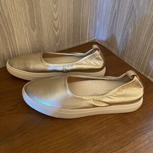 Kenneth Cole Gold Metallic Leather KAM Ballet Flat Shoe 6.5 US